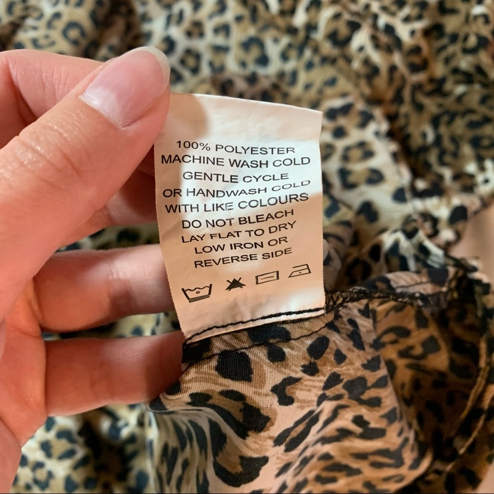 Twik Simons Cheetah Hi-Low 3/4 Sleeve Top Small - Picture 8 of 14